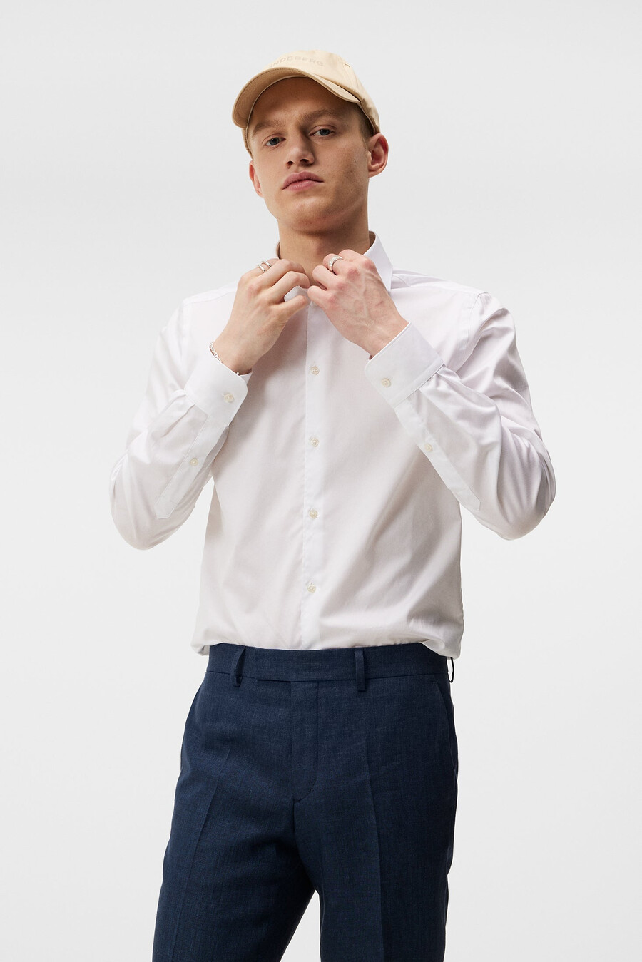 camisa superslim de sarja que não precisa passar