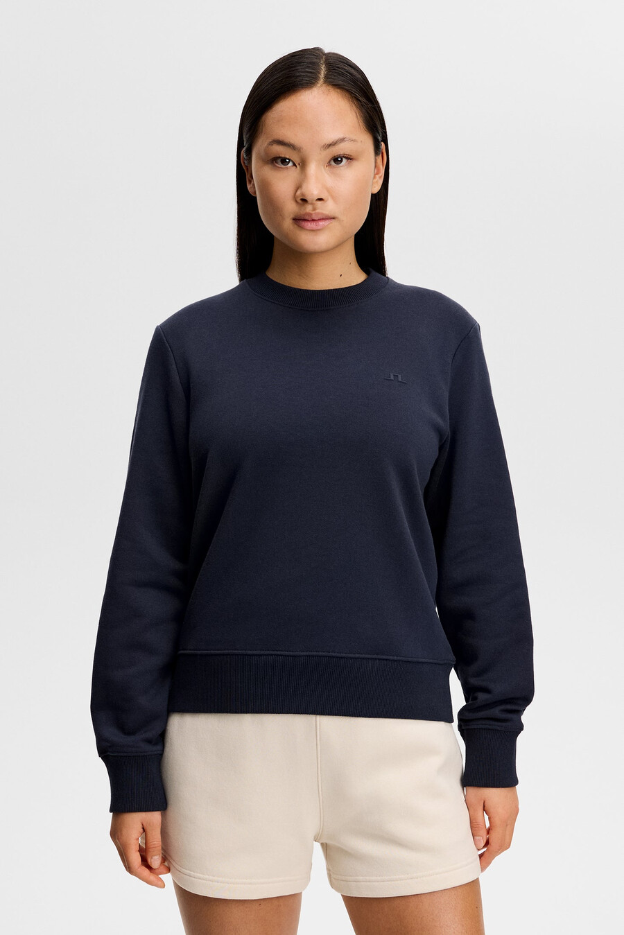nova crew neck