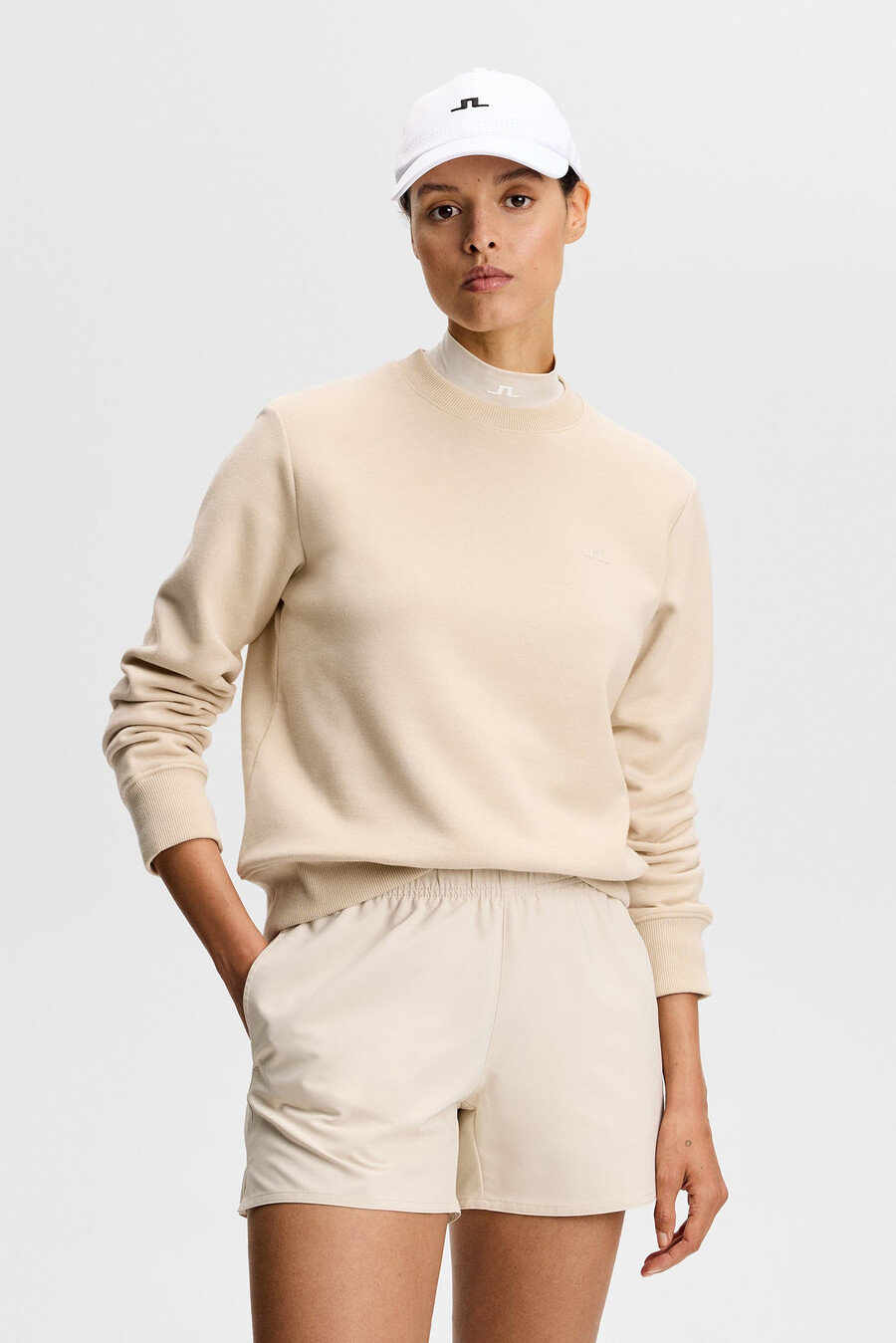 nova crew neck