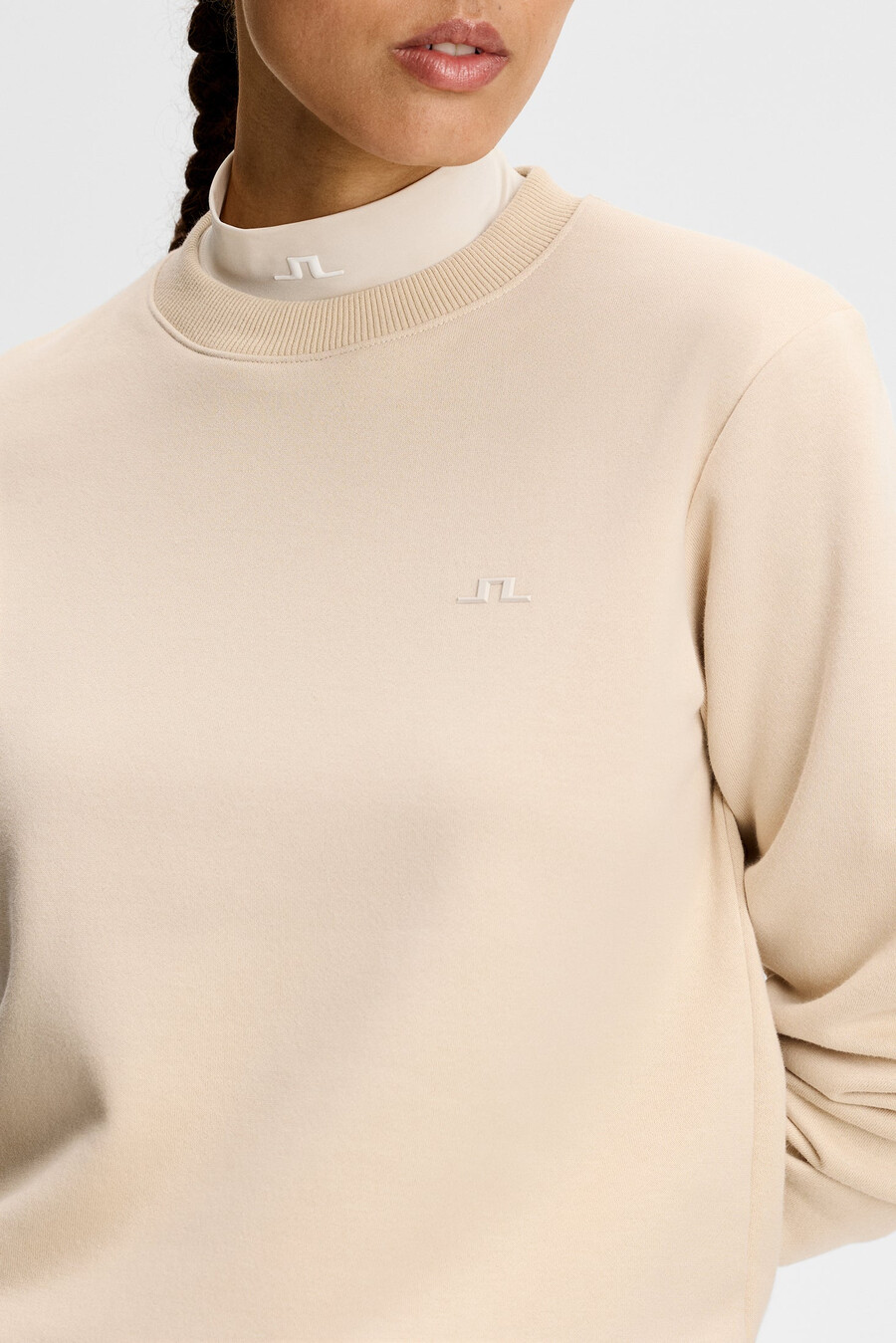 nova crew neck