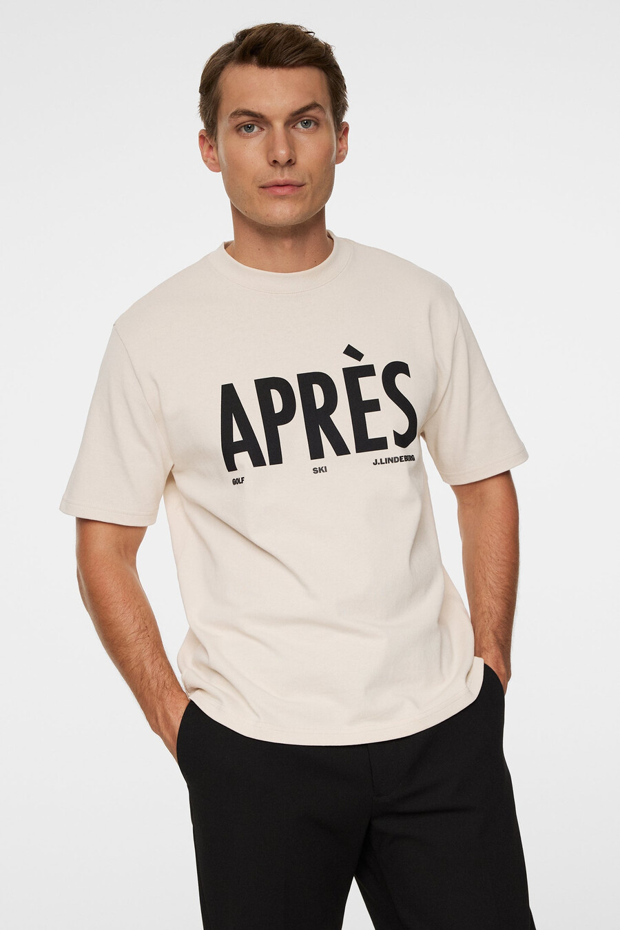 camiseta com o logotipo sazonal da hale