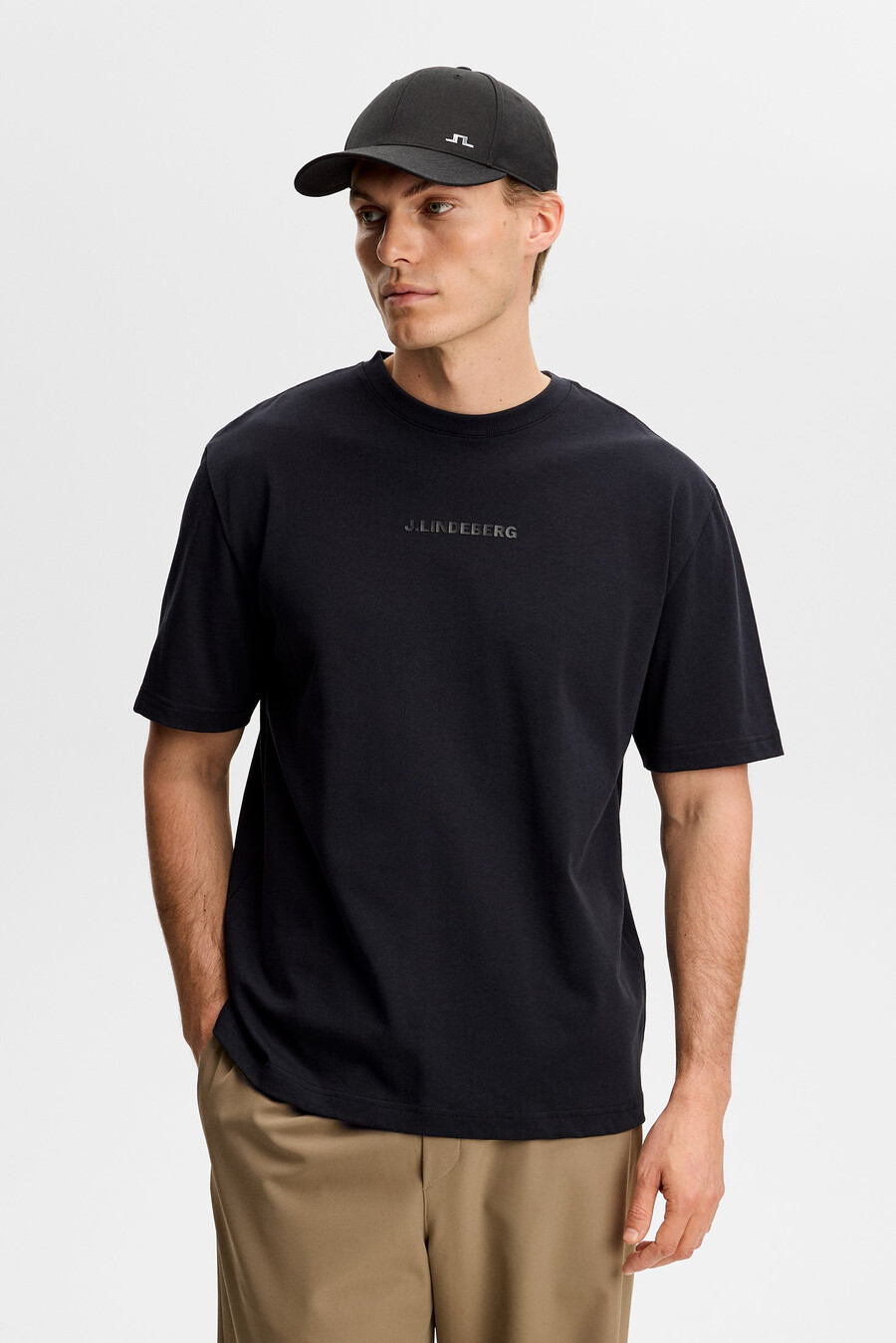 camiseta com o logotipo da hale heavy
