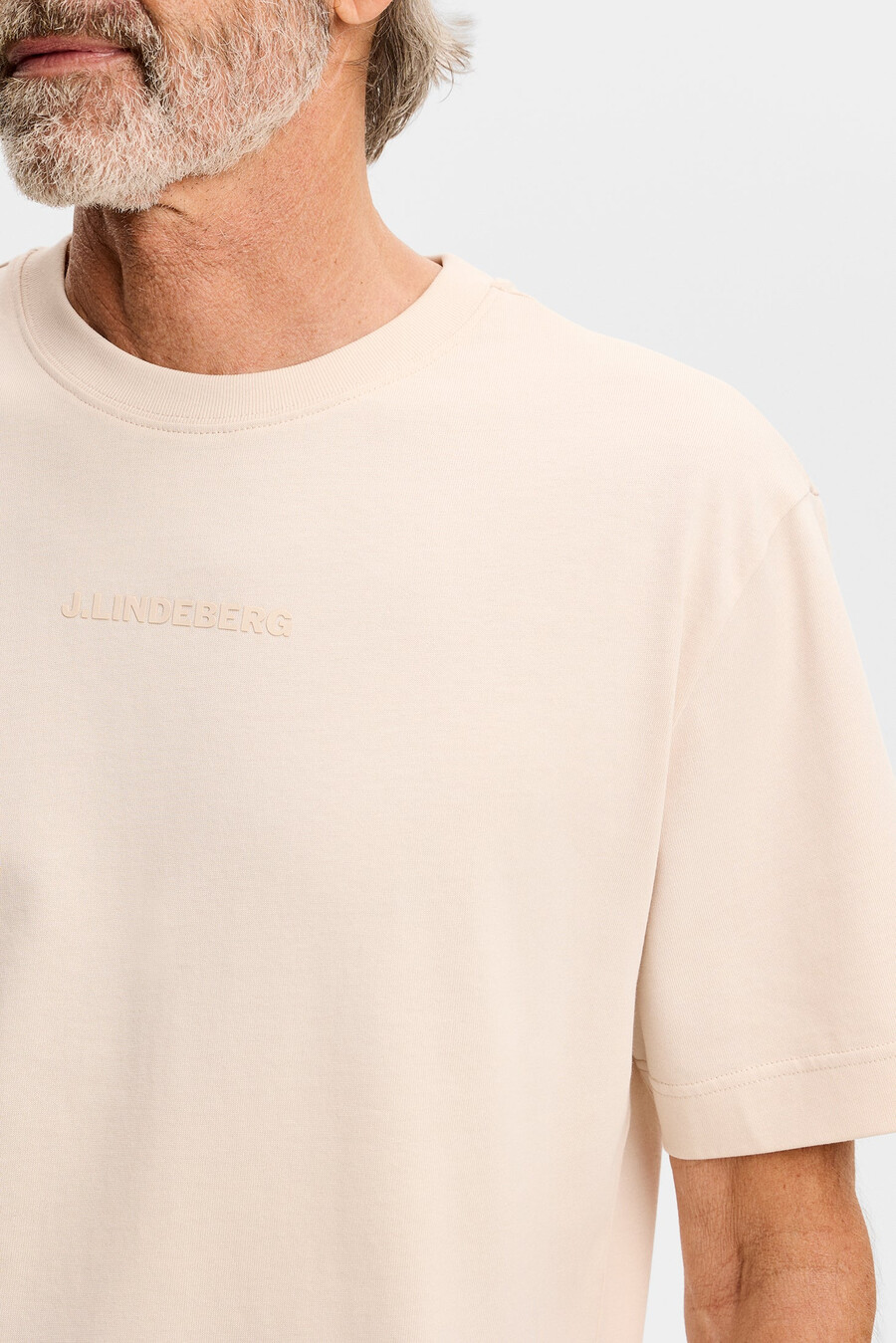 camiseta com o logotipo da hale heavy